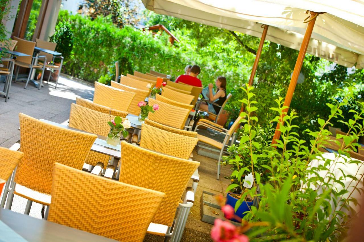Hotel Gasthof Raab Швабах Екстер'єр фото
